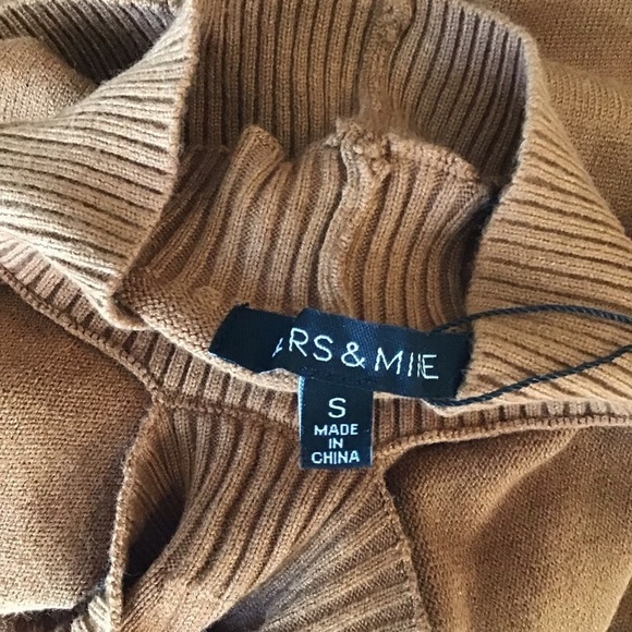 Cold shoulder brown long sleeve nwt - Picture 4 of 5